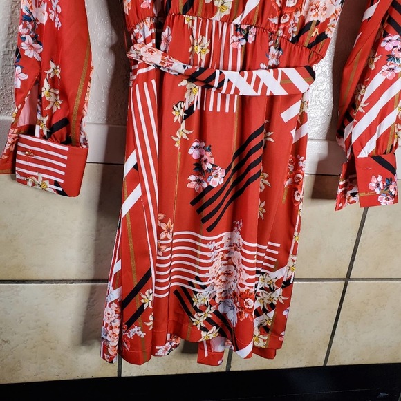 Boston Proper Red floral & stripe wrap dress - Picture 4 of 11